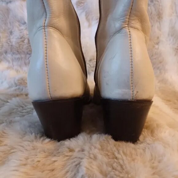Pair of Vtg White Square Toe Boots, Women's Size 9 EE, by Rancho, Made in Mexico - Picture 9 of 10